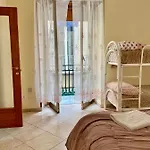 Апартаменты Blessingnarrowstreet95