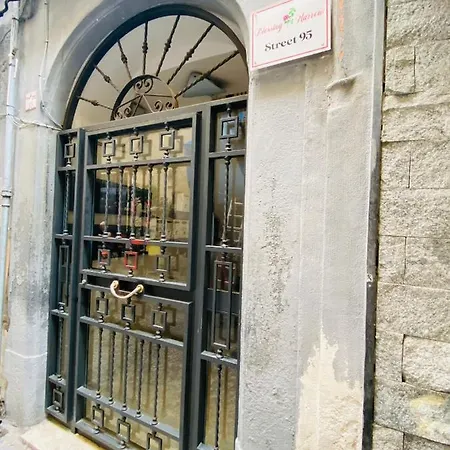 Blessingnarrowstreet95 Appartement
